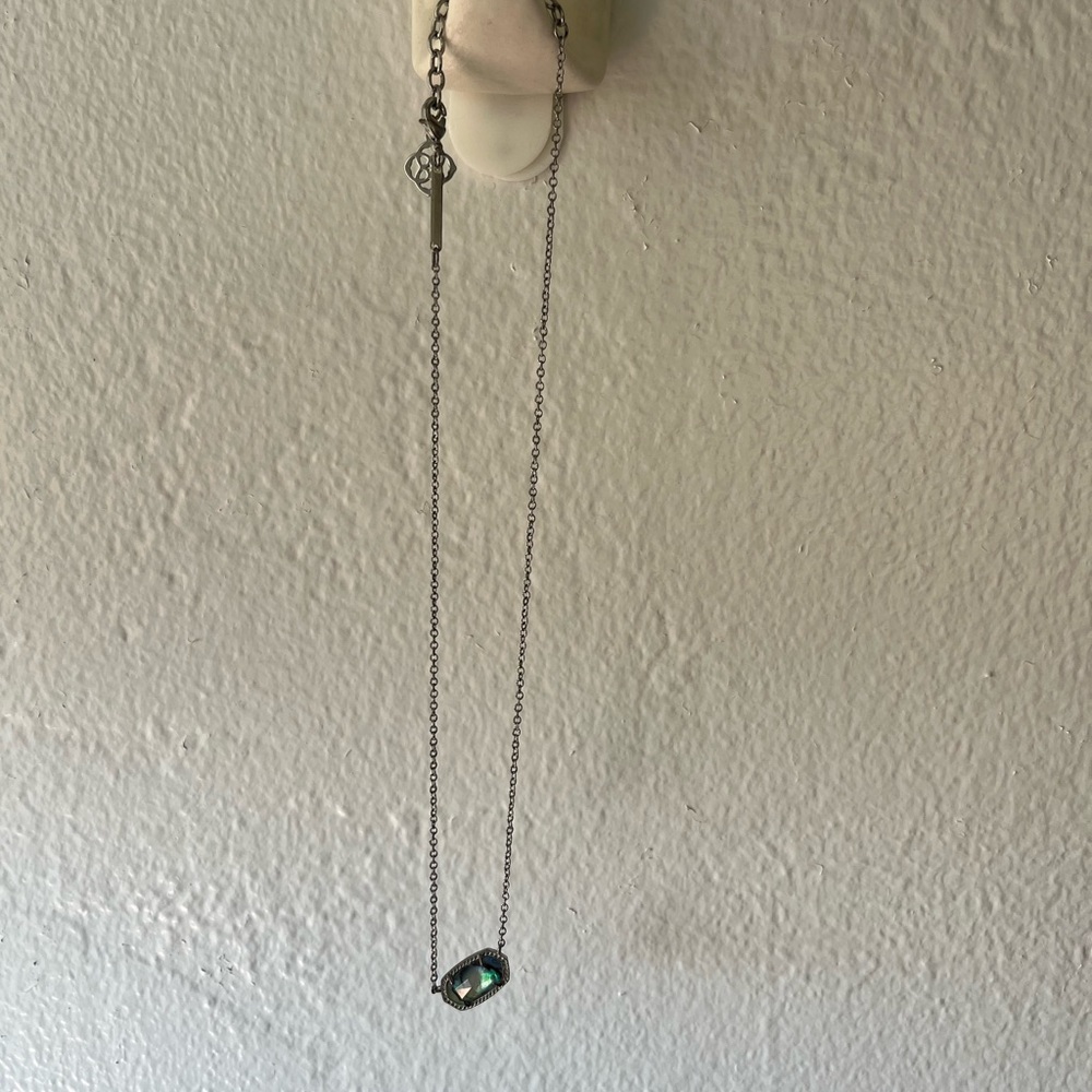 Kendra Scott Elisa Necklace in Abalone Shell